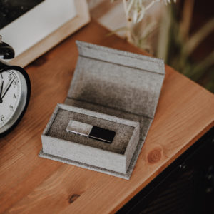 Pack Mini Craft Crystal (Boîte en lin avec rabat magnétique + cristal USB)